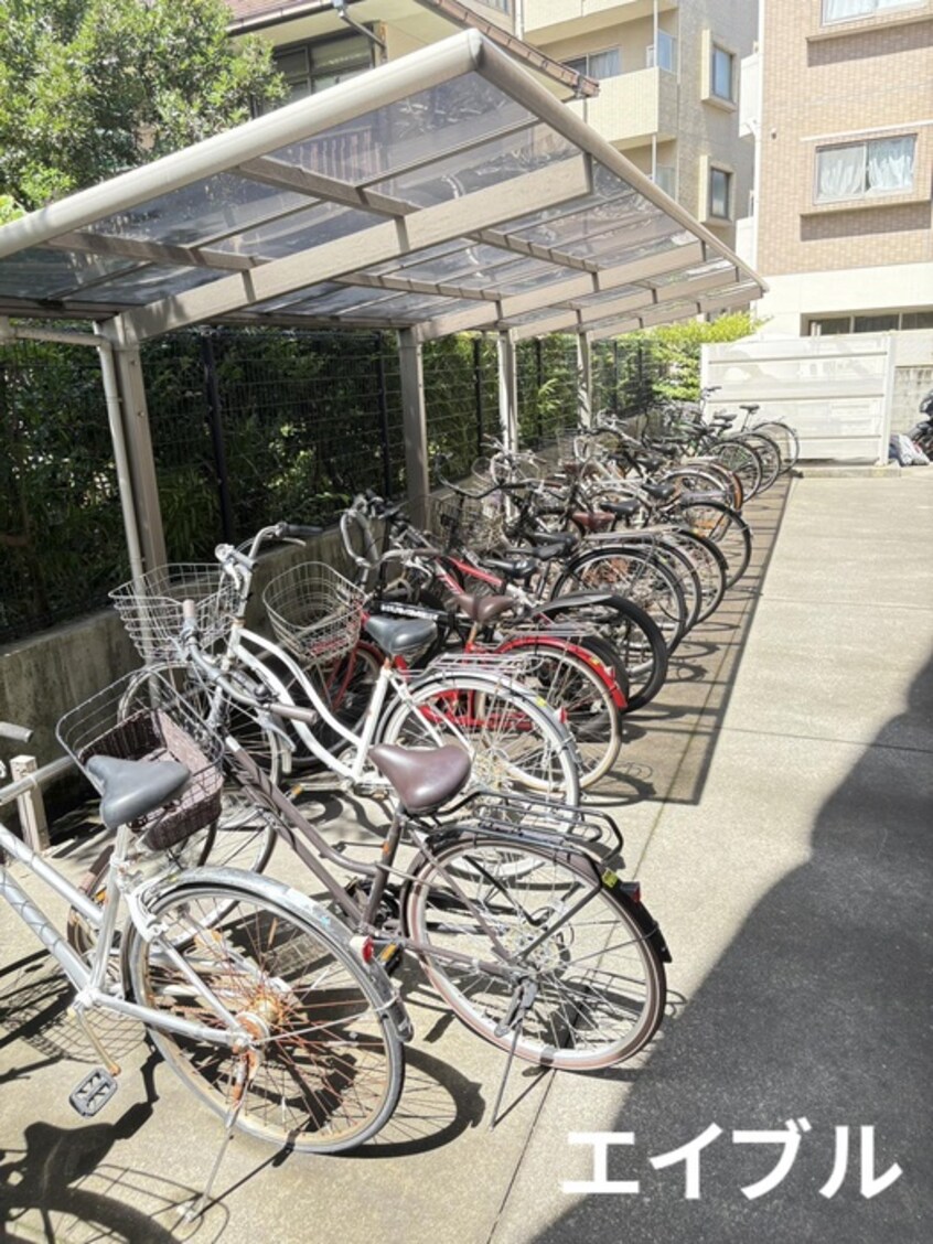 駐輪場 サンジュエル鴨池