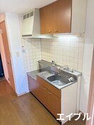 キッチン サンジュエル鴨池