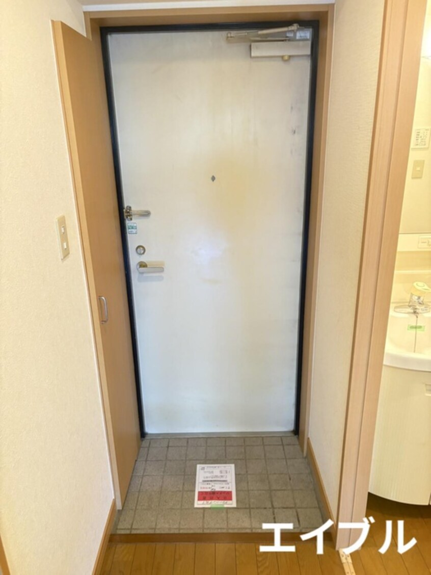 玄関 サンジュエル鴨池