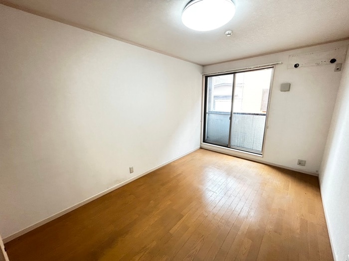 居室 ＣＲＥＳＴ井堀