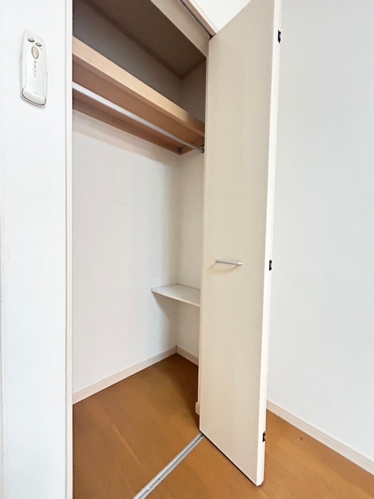 収納 ＣＲＥＳＴ井堀