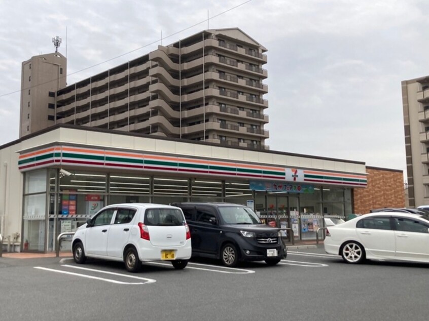 セブンイレブン小倉錦ケ丘店(コンビニ)まで330m ＣＲＥＳＴ井堀