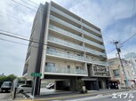 モンテージュ市場通り