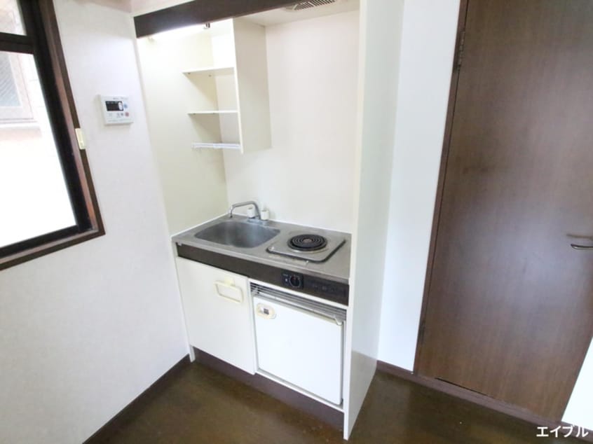 キッチン ダイナコート六本松Ⅱ(602)