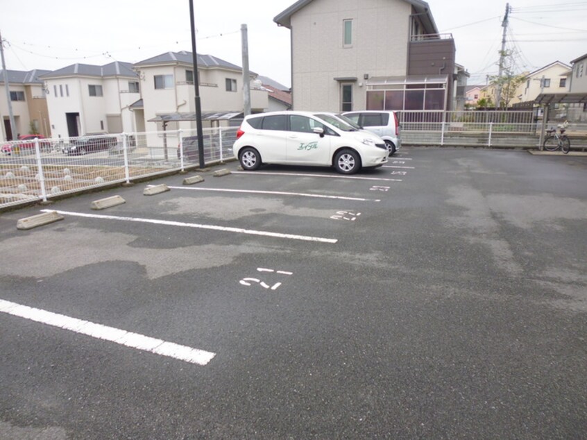 駐車場 サンシャト－和賀(３Ｌ棟)