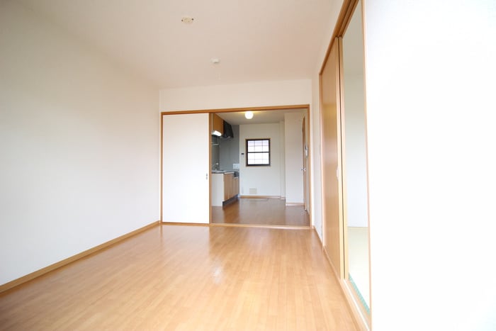 居室 コンフォーレ梅山