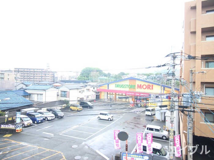 室内からの展望 シャトー青山