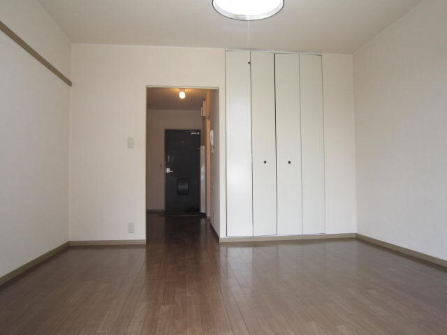 居室 サニ－コ－トＲＥＮ