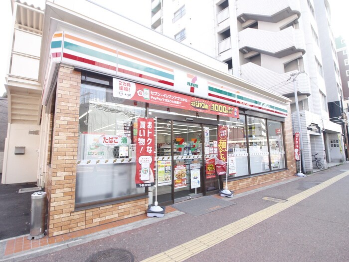 ｾﾌﾞﾝｲﾚﾌﾞﾝ小倉中津口店(コンビニ)まで100m THE SQUARE・Suite Residence