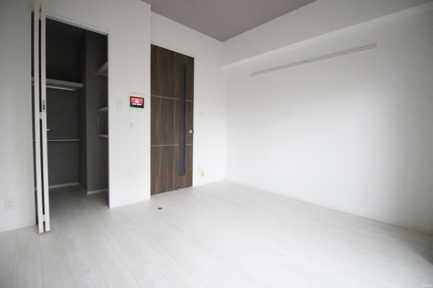 居室 ギャラクシー博多駅北