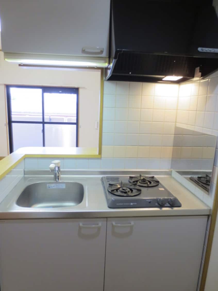 キッチン セレスタイト黒崎