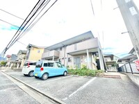 フロ－ラ雪つばき