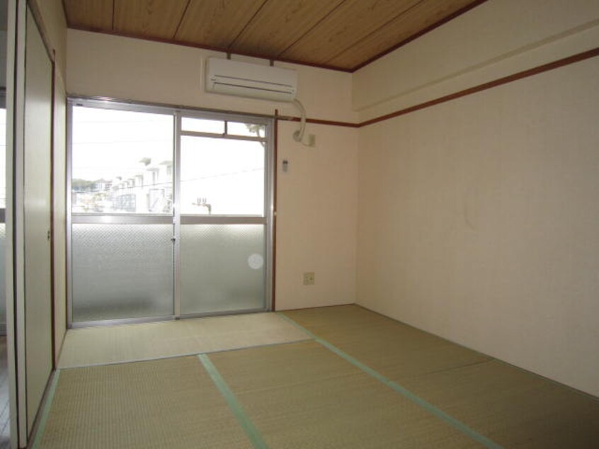 居室 ジュネスコート岩見