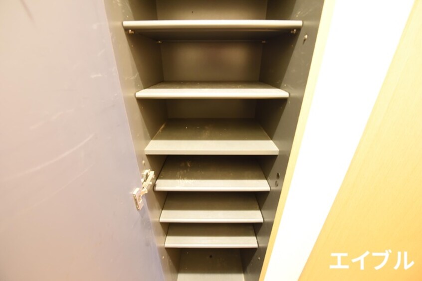 靴箱 内田コーポ