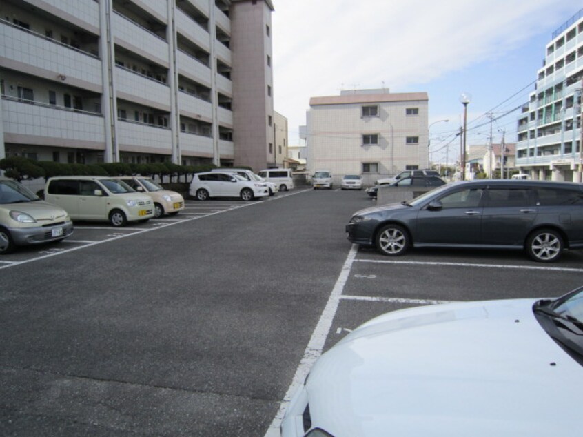 駐車場 麦野第一ビル