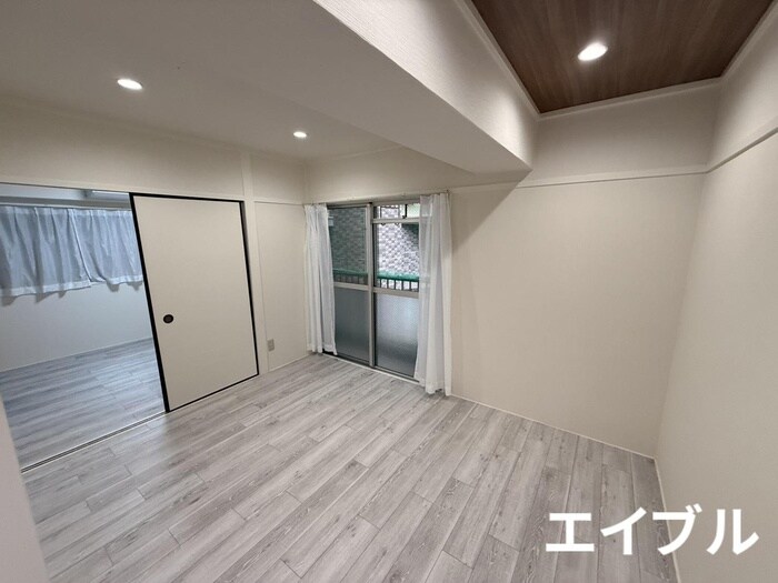 居室 パレスビル