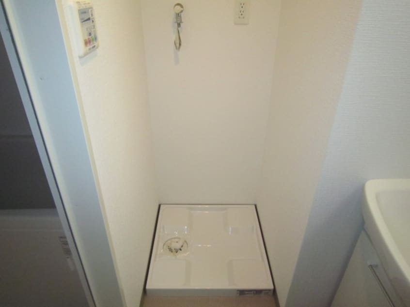 洗濯機置場 brise douce