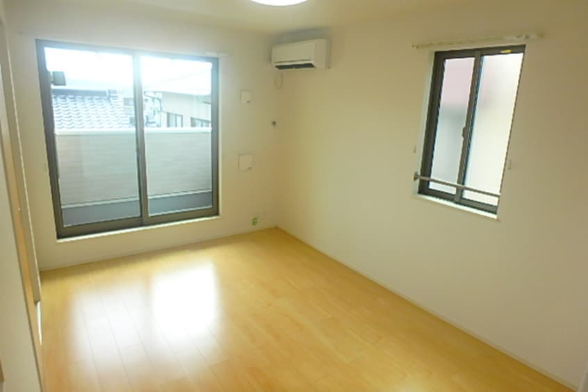 内観写真 アルモニー