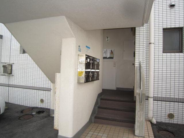 エントランス部分 毛利ハイツ Ⅰ