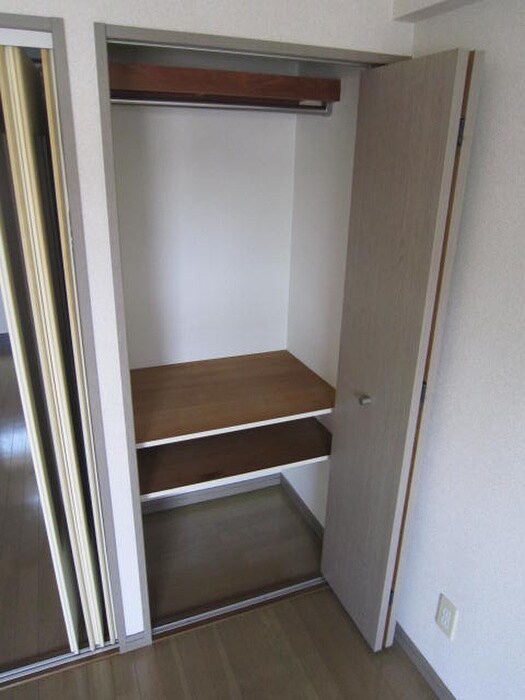 収納 ダイナコ－ト折尾Ⅱ(403)