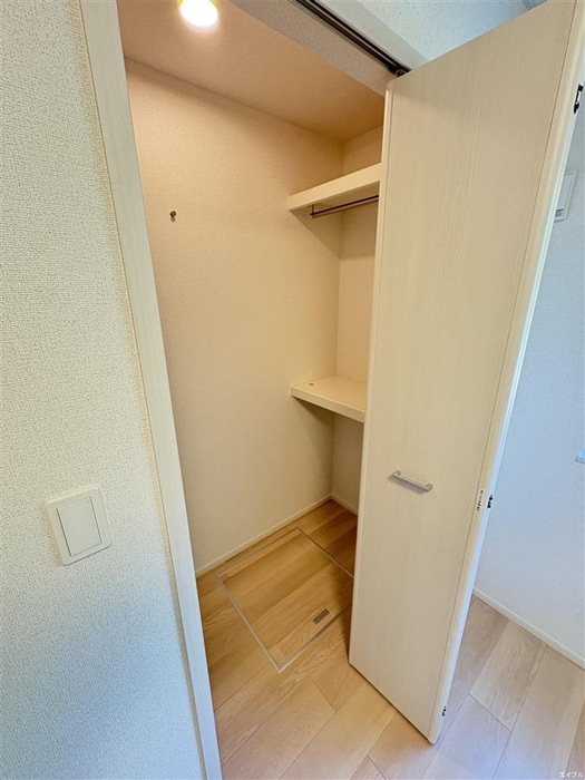 収納 ヴィラ・ソレイユⅡ