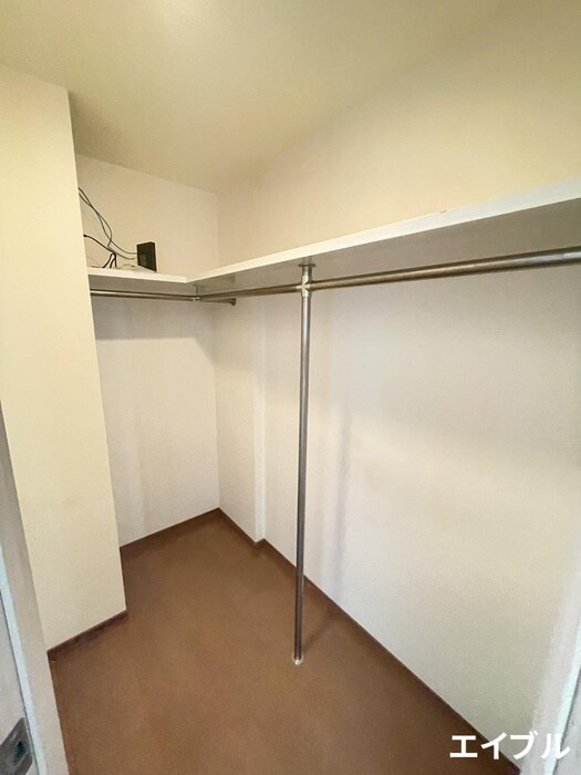 収納 ｻﾞ･ﾗｲｵﾝｽﾞ久留米ｳｪﾘｽﾀﾜｰ(707)