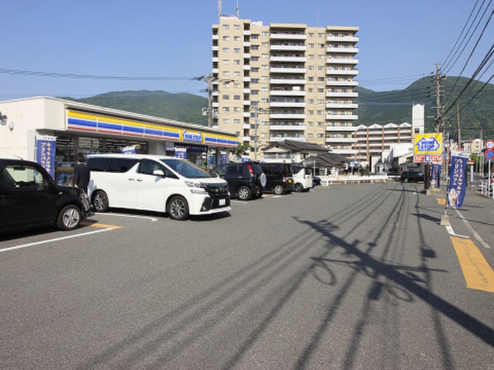 ミニストップ(コンビニ)まで450m デスパシオ熊本