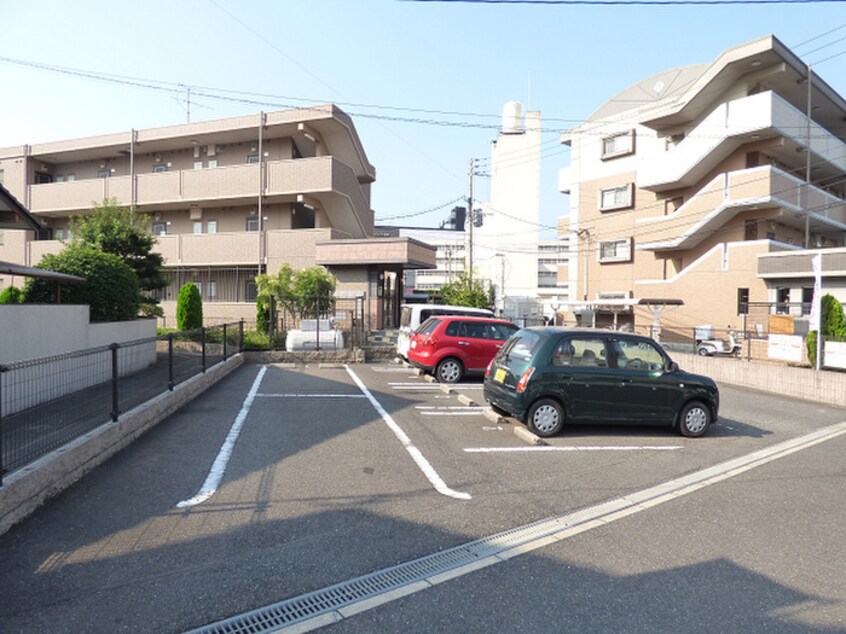 駐車場 フィーナス熊本