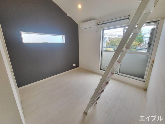 居室 リバ－パ－ク百年橋