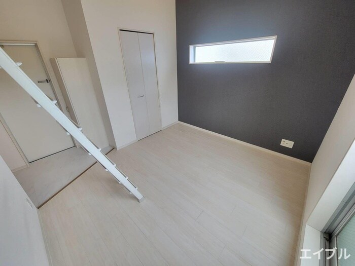 居室 リバ－パ－ク百年橋