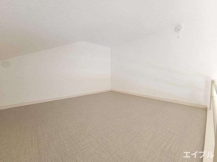 内観写真 リバ－パ－ク百年橋