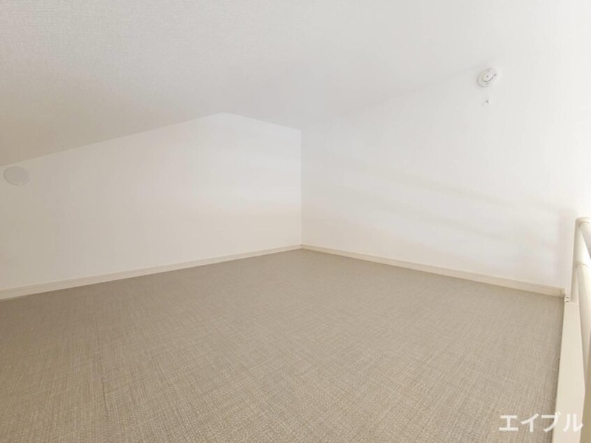 内観写真 リバ－パ－ク百年橋