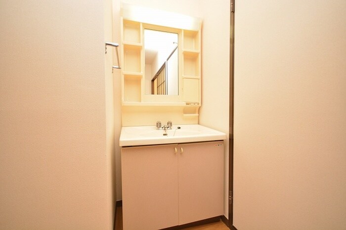 洗面 ファミールヒイラギ B