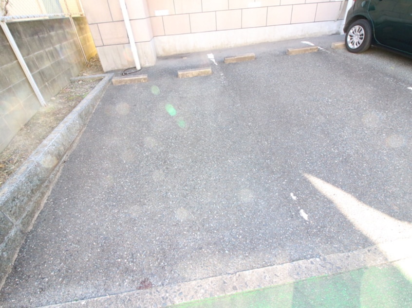 駐車場 エルドラード