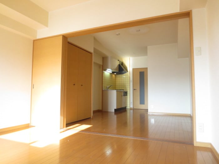 居室 ビュ－博多