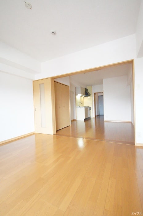 居室 ビュ－博多