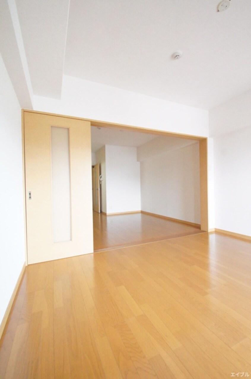 居室 ビュ－博多