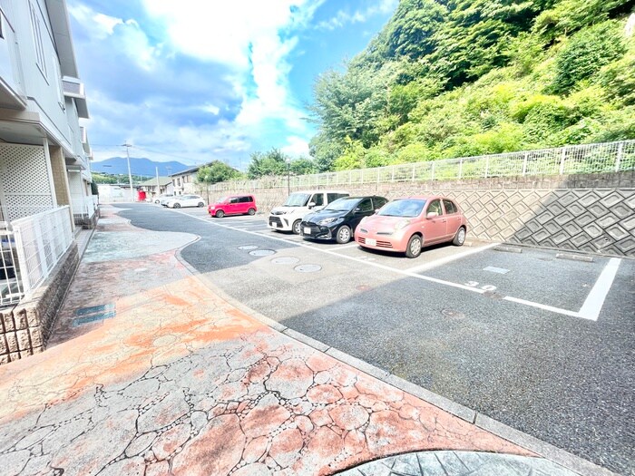 駐車場 エスペランサ・ノイ Ｃ棟