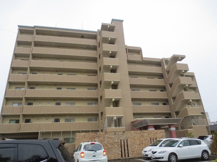 外観写真 アンプルール ベトン 明永