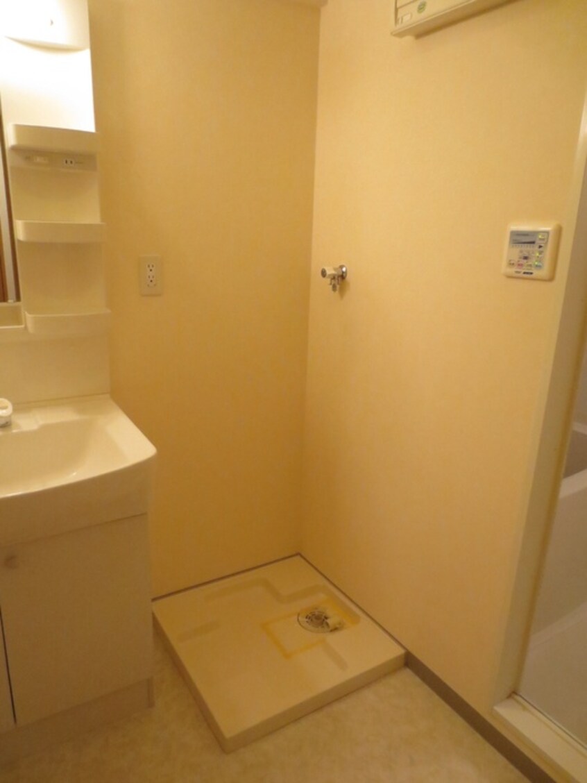 洗濯機置場 アンプルール ベトン 明永