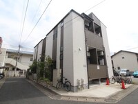 Dream Stage 姪浜 Latrare