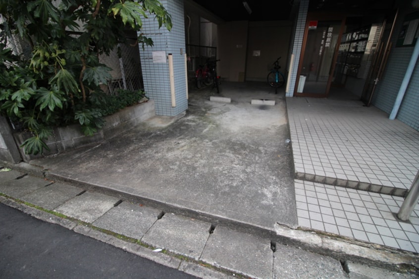 駐車場 アクセス　ＳＴ