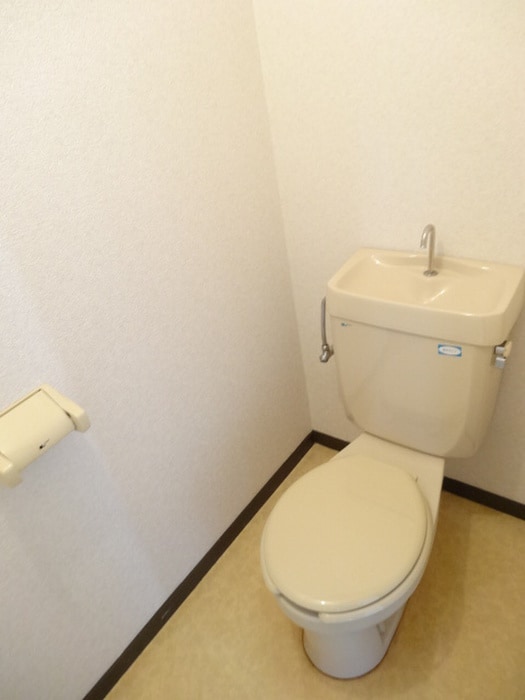 トイレ アクセス　ＳＴ