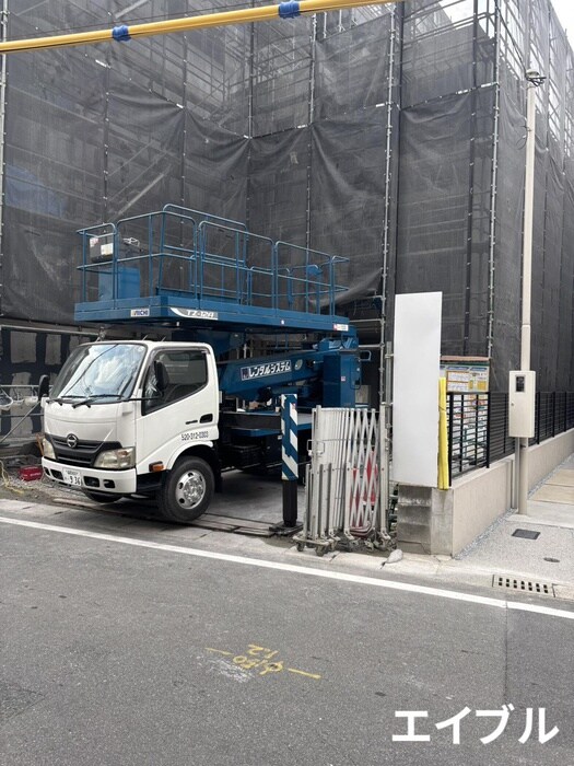 建築中 quador Contigo平和