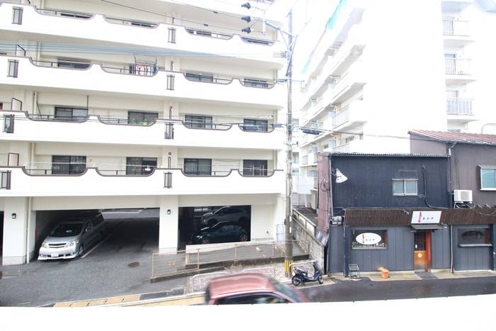 室内からの展望 ルッシェ住吉