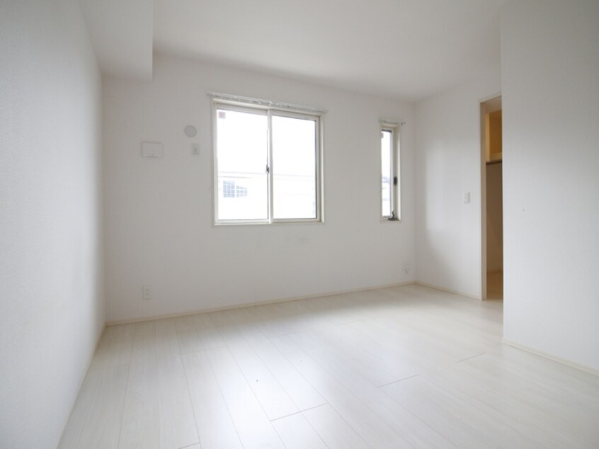 居室 ベラルーチェ南ヶ丘