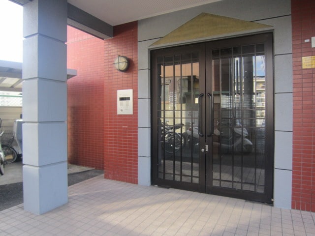 エントランス部分 リバーサイド多の津