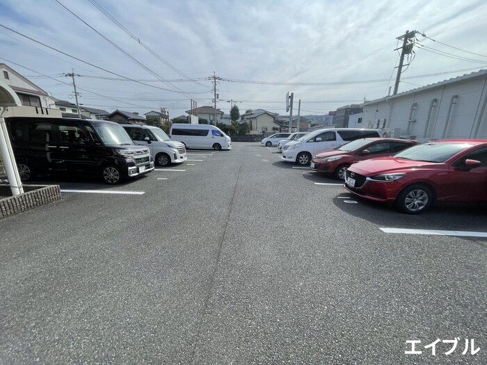 駐車場 ハートフルハイツ