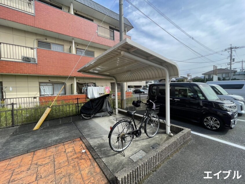 駐輪場 ハートフルハイツ