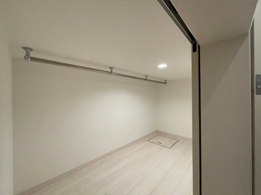 収納 CB宇美セレナ